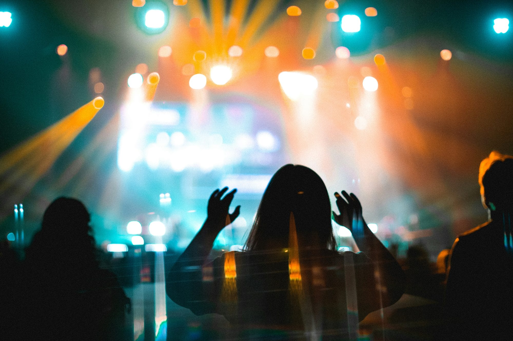 Worship with lights and people