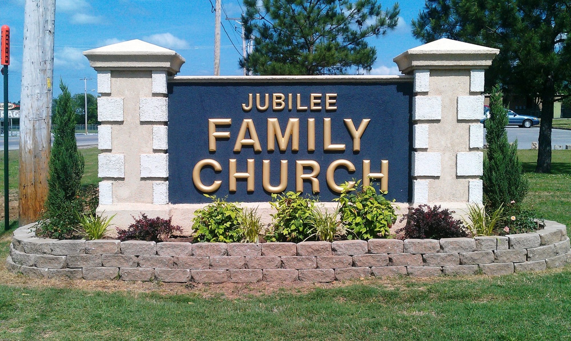 Sign for Jubilee Family Church in Batesville, AR